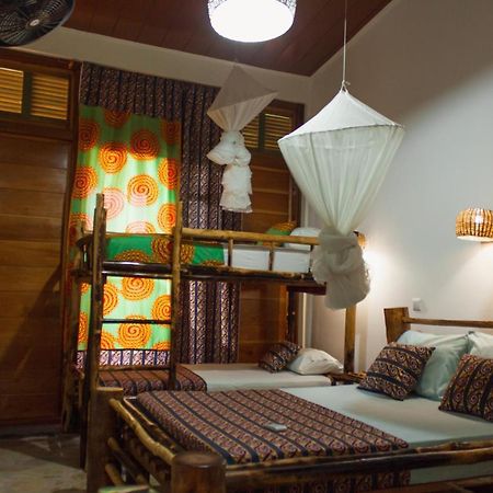 Bed and Breakfast Residencial Tamarindos Morro Peixe Экстерьер фото