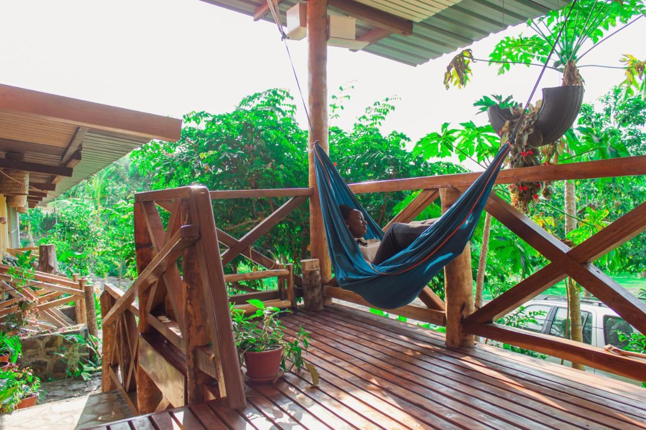 Bed and Breakfast Residencial Tamarindos Morro Peixe Экстерьер фото