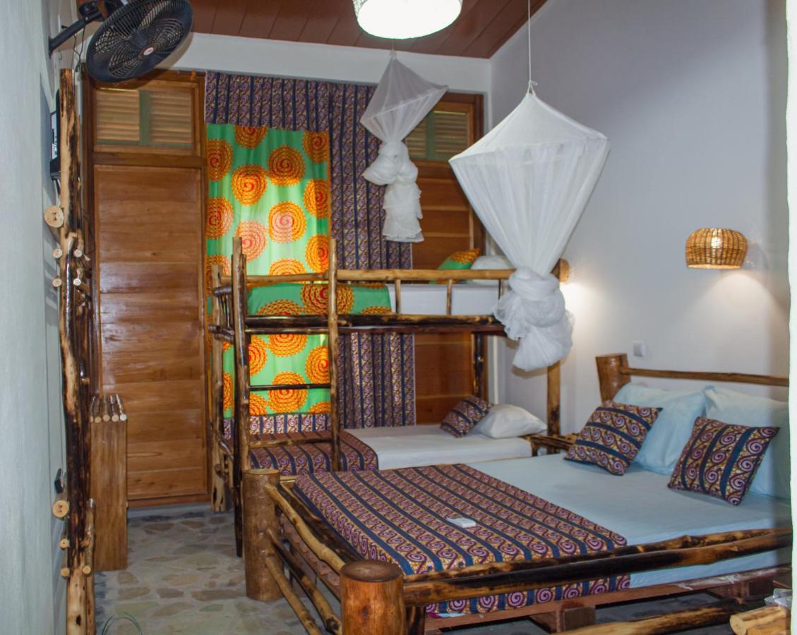 Bed and Breakfast Residencial Tamarindos Morro Peixe Экстерьер фото